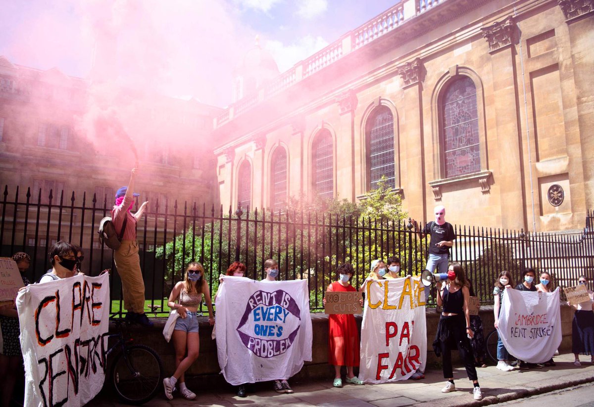 RentStrikeCam's tweet photo. @clarecollege we will not be intimidated by your threats. We will continue to demand justice for students and workers 🚩No one should be forced to pay £180 a week for a room with mouldy walls, or have their wages cut during a pandemic. https://t.co/AYTvinXDkz
