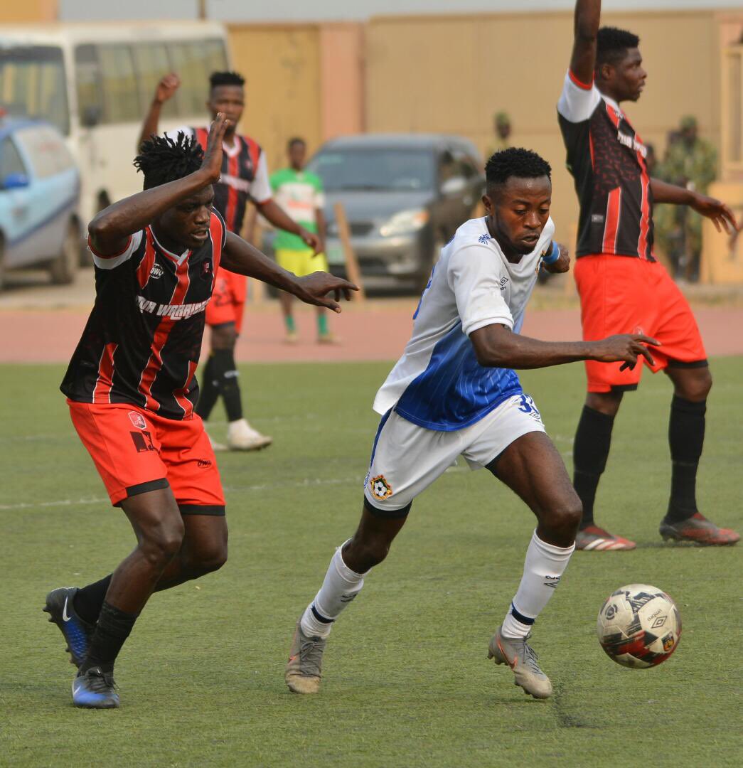 oluwajames10's tweet photo. Magical FARAYOLA 🔥 delivers again as he help @KwaraUnitedFC ease pass @JigawaGSFC in #MD25 with his brilliant assist as duo of Alalade and Nosiru found the net
#NPFL21 #MD25
#KWAJIG
🆚 @JigawaGoldenStarsFC
⚽ 3 - 0
⏰ FT
Victory 🔥.
#assistKing
#SpeedMonster
@LMCNPFL https://t.co/mZ8yALgOS0