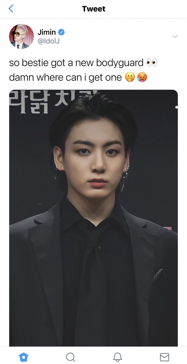 taekookaurora's tweet photo. #taekookau {addicted to you}

Taehyung is the most loved Idol singer in the world with an ugly secret. 

Jungkook is his new bodyguard, who is skilled and trained to protect him from all outside threats. 

But is he equipped to save Taehyung from himself? https://t.co/Yn93Ba0u6M