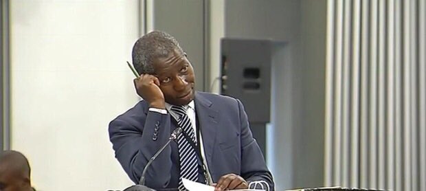 IamTPL_ZA's tweet photo. Moss wa bora ngwanaka... #Uyajola99 https://t.co/t21ouDjah6