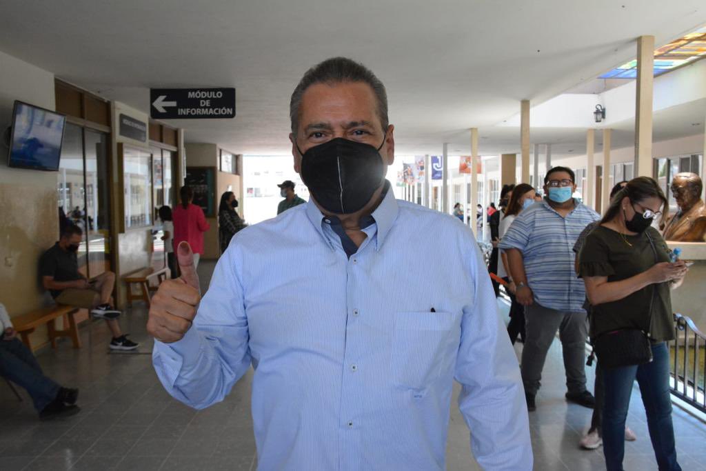 Listo!! Largas filas, gran satisfacción. Autoridades electorales eficientes y cordiales. Gracias y felicidades! #Elecciones2021Mx