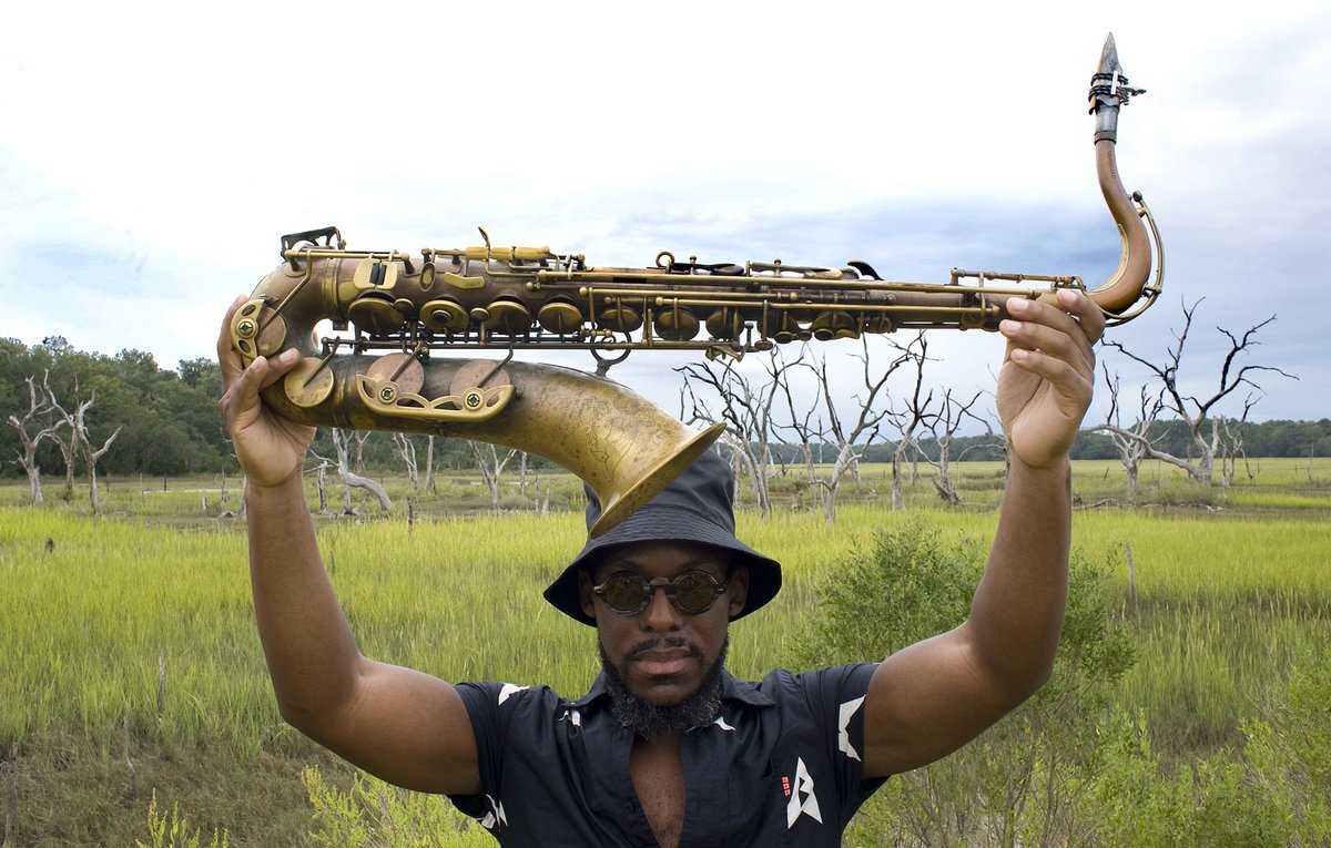 There are still some seats for the Marcus Strickland Quartet today at 5pm but if the heat is keeping you in, our LIVESTREAM is a second choice to experience this great group and it's free! hudsonhall.org/event/marcus-s…