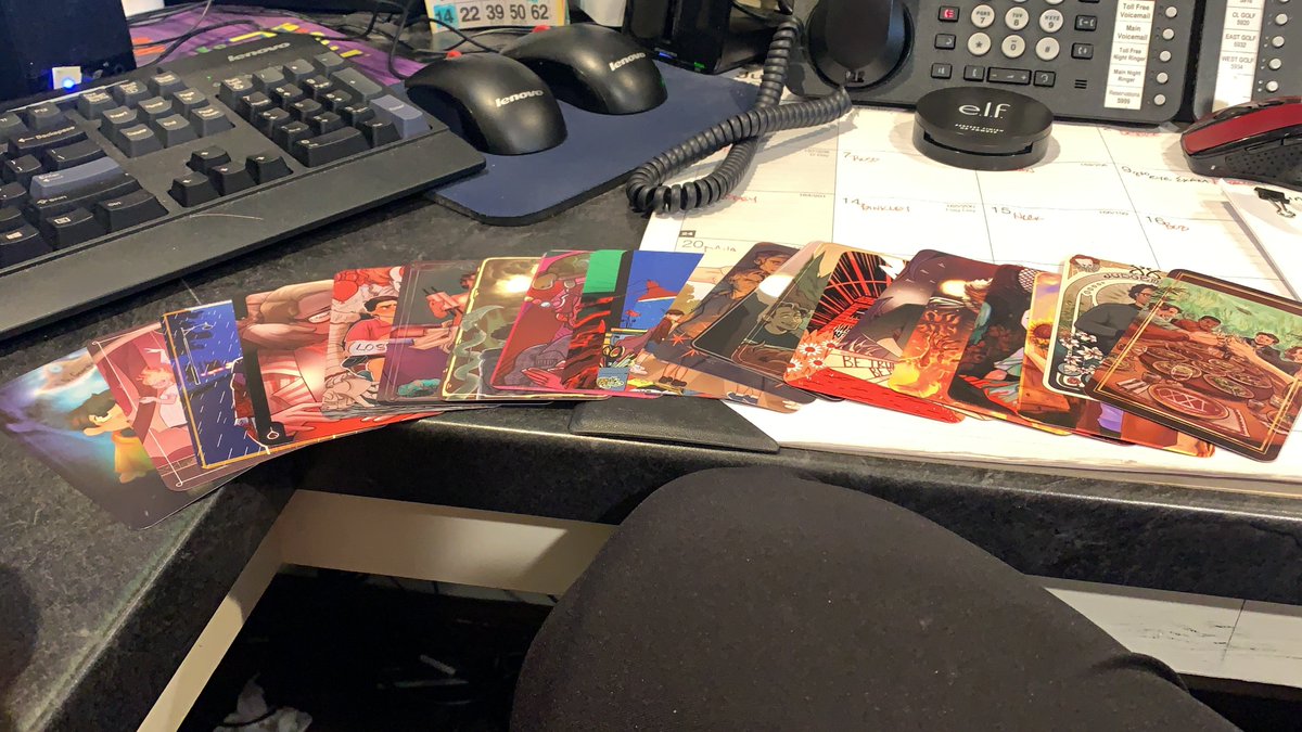 imauselessarti1's tweet photo. AHHHHH I GOT MY  @TarotIt ITS HERE IM SO- WOW THEY’RE ALL SO PRETTYYYYY https://t.co/9SlBeyubkS
