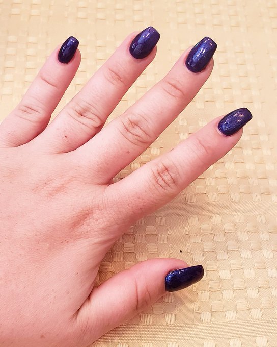 missed my claws 🥰💅  ✔ femdom findom paypig onlyfans manyvids fingernails https://t.co/pRe8edD34Z