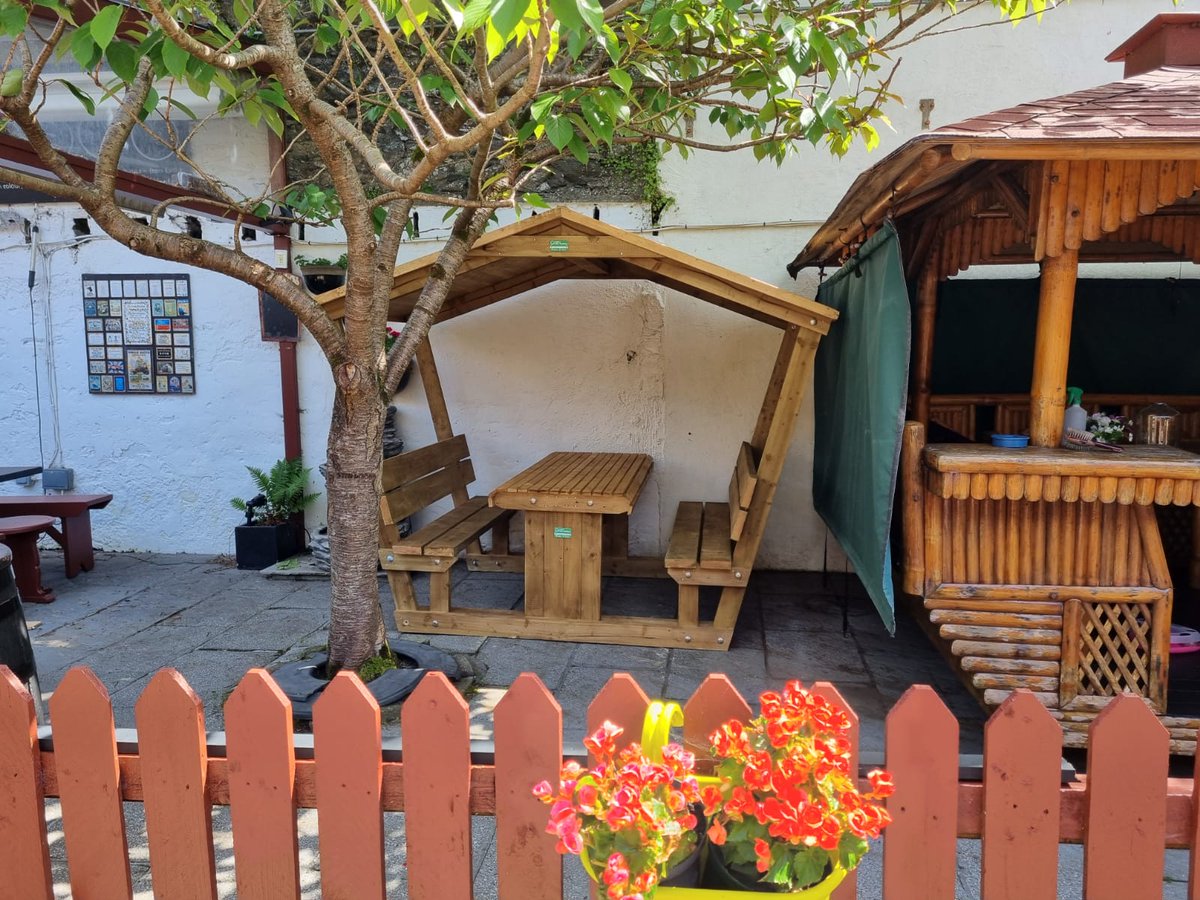 Our very first pod delivered to Dingle Co. Kerry this morning! 
Check it out in Danno's restaurant &amp; Bar, you won't be disappointed!