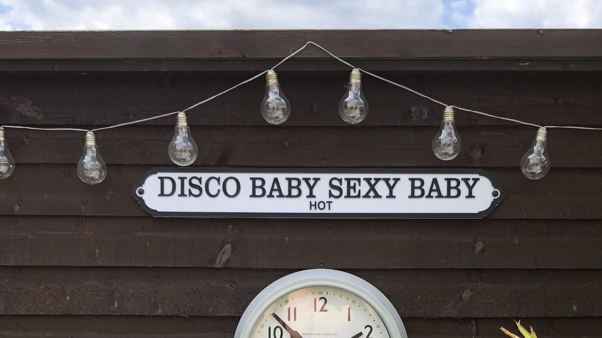 MarcHiggins2012's tweet image. And all is well in the world again @monstroso