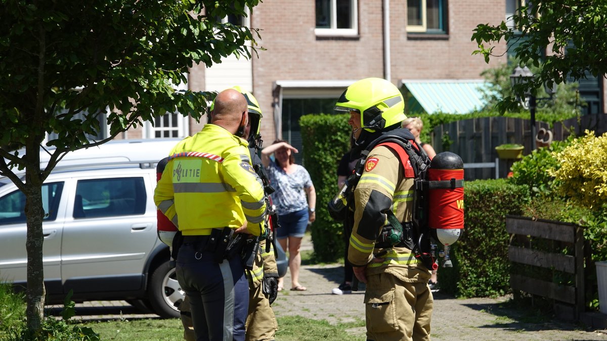 HOORN - Er heeft woensdagmiddag brand gewoed bij een hoekwoning op de Nachtegaal.