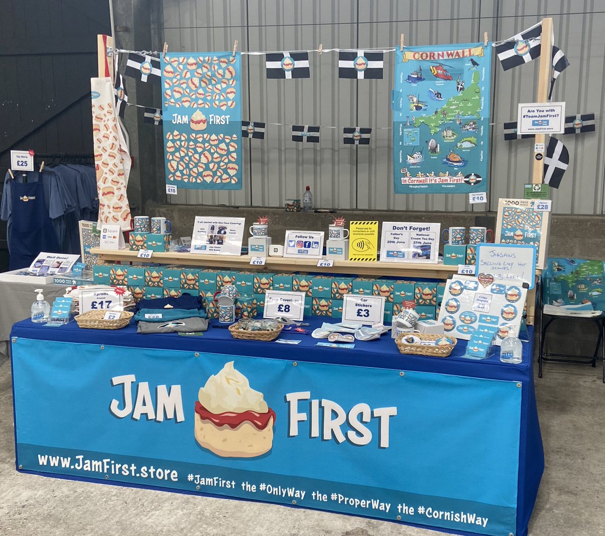 Jam_First's tweet photo. Wow what a great weekend we had at #TheGreatCornishMarket for our #JamFirstStall debut. Thanks everyone for your kind words, support and help as we negotiated our way through the wonderful world of Market Trading. See you again soon! #JamFirst https://t.co/DqgldLe8pI