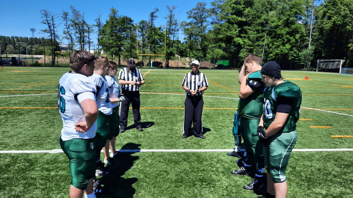 Een goede dag voor onze jeugd #greenvswhite #springgame #cadets #junioren <a href="/010TROJANS/">010 TrojansFootball</a> #youth #010 #Rotterdam 010trojans.nl