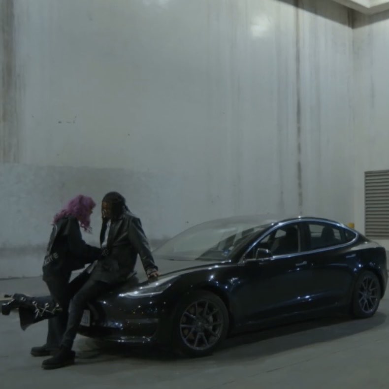 U R the MAIN CHARACTER 

PREMIERE 2MORO @ 2PM EST