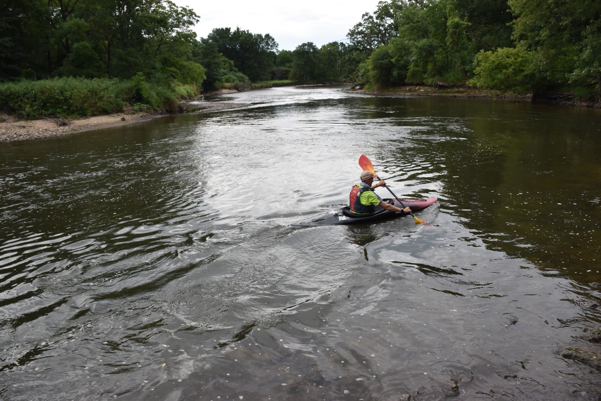 Moving Water class on June 20. Learn how to read the river and gain some knowledge and techniques to safely navigate what you could encounter on the water. Please visit bit.ly/2zpjCta for more info or to register. 
#gearupheadout #riverpaddling #kayakclass #gorockford