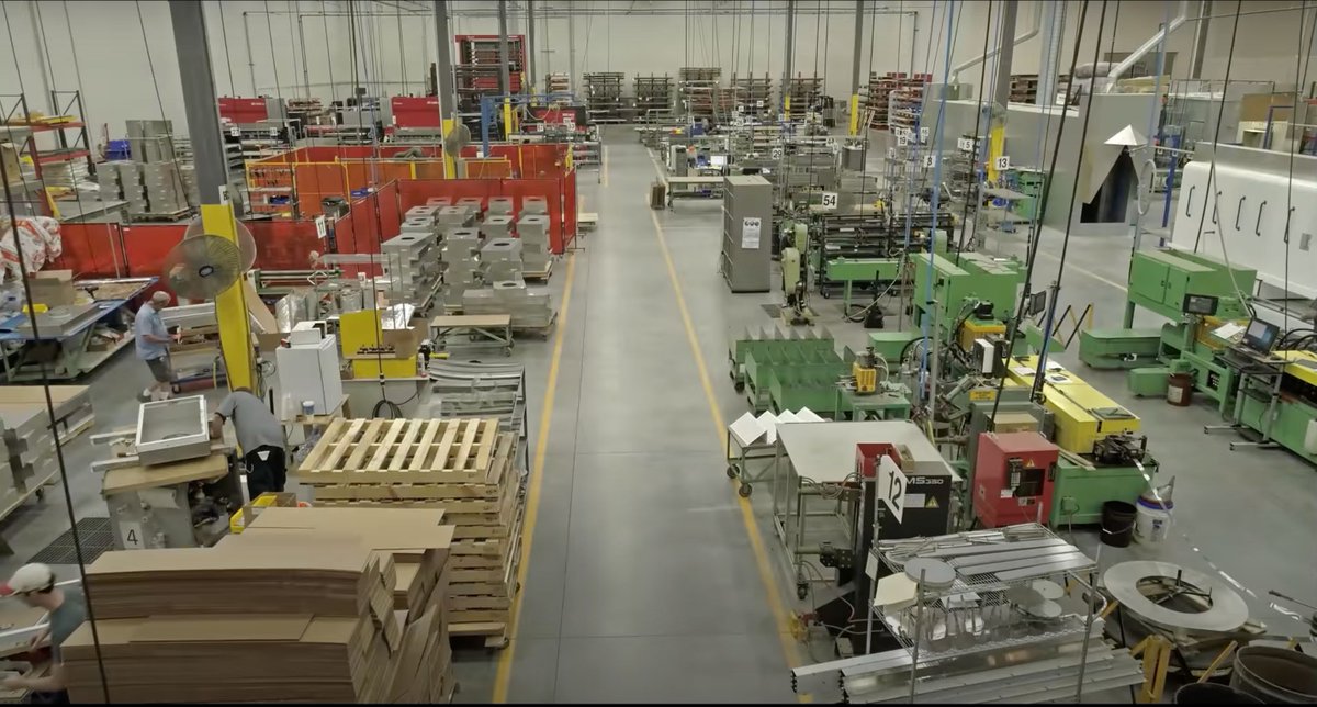 AjManufacturing's tweet image. Critical environments require critical thinking. Our team of expert engineers is here to help you receive the most efficient air filtration system for you. Check out our website for more information. bit.ly/3f4Nhdr
#criticalenvironment #airfiltration #customsystem