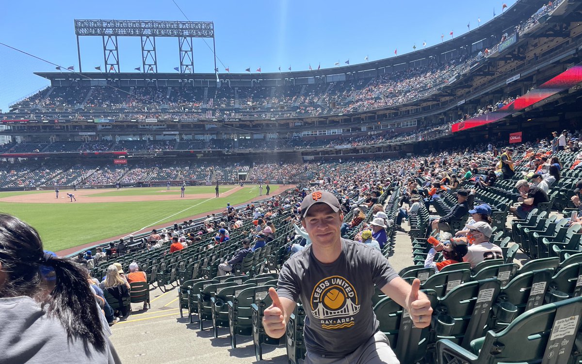 Representing <a href="/LUFCBayArea/">Leeds United Bay Area</a> at <a href="/SFGiants/">SFGiants</a> 👍