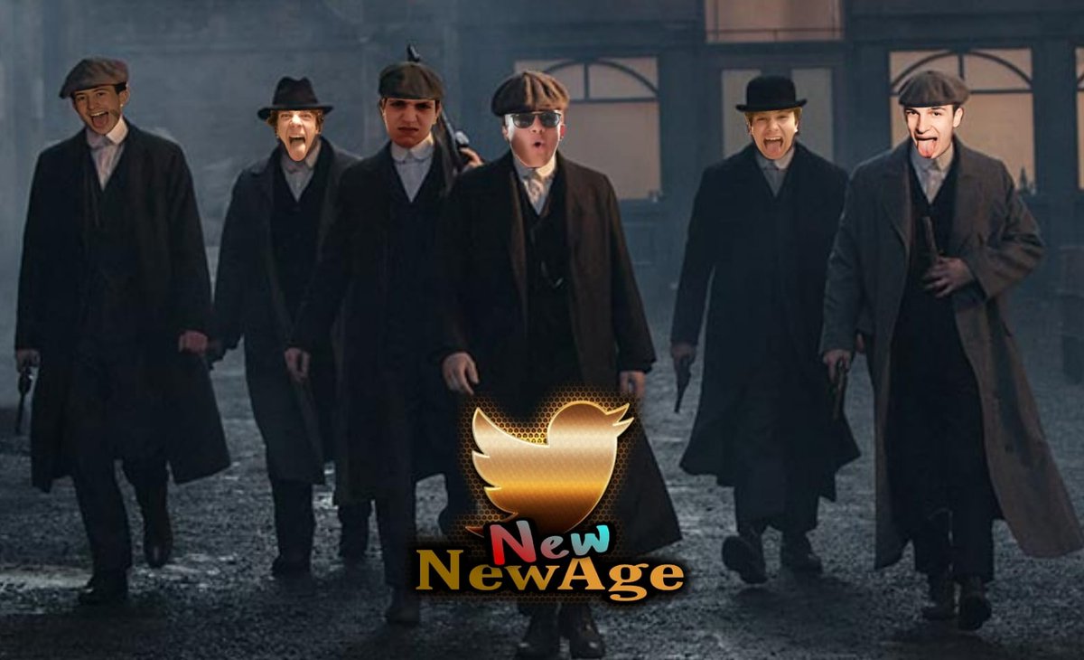 New_NewAge_'s tweet photo. Volti ufficiali della @New_NewAge_ 
Foto scattata ieri sera al #K2 dopo una delle tante risse. https://t.co/tqY938ezqw