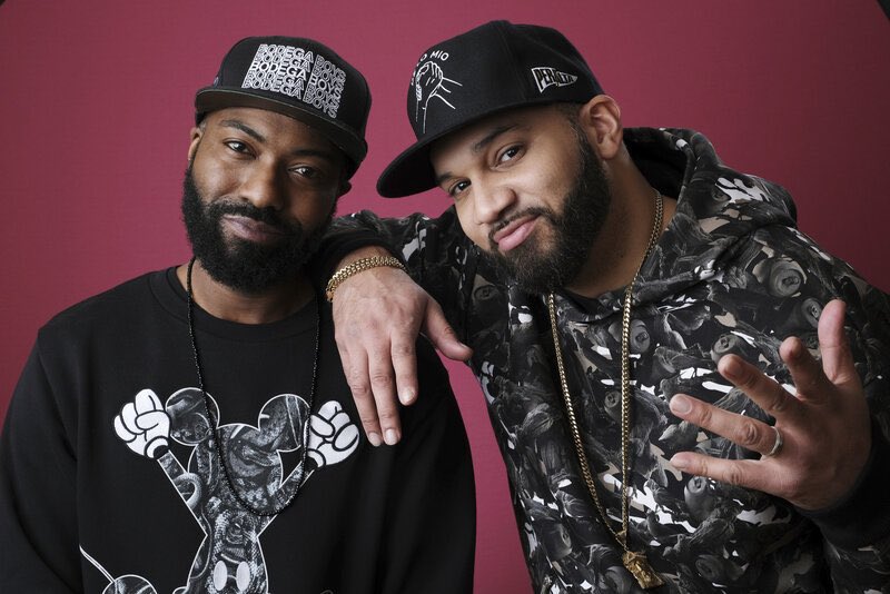 #MayweatherPaul the fight is great. The dudes announcing it are not as entertaining as <a href="/SnoopDogg/">Snoop Dogg</a> was in the last <a href="/jakepaul/">Jake Paul</a> fight. How has <a href="/FloydMayweather/">Floyd Mayweather</a> not knocked <a href="/LoganPaul/">Logan Paul</a> out yet? Dude doesn’t even sit down 🪑