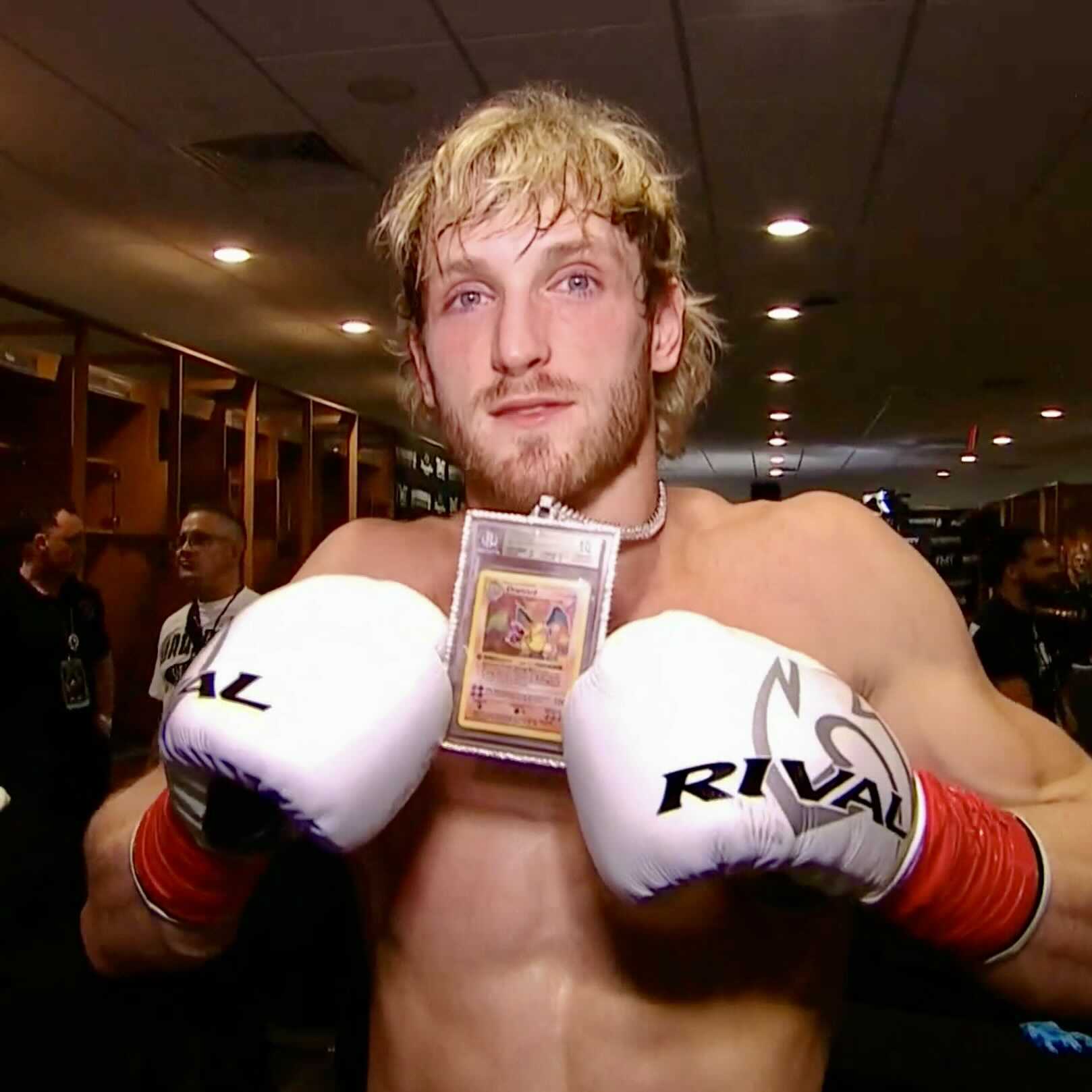 The Athletic On Twitter Logan Paul Flashing A Bgs 10 Charizard Around His Neck Https T Co Yzlnxq4vgr Twitter