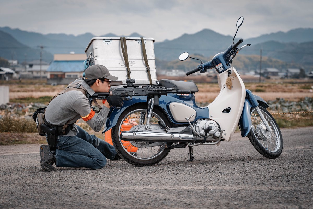 ふじけん Auf Twitter カブはサバゲライフを豊かにしてくれます 僕のは110ccのスーパーカブなのでat小型限定普通二輪免許が必要です でも今買うならct125というハンター風カブが荷物を積みやすそうで良いなと昨日ホンダドリームで思いました T Co