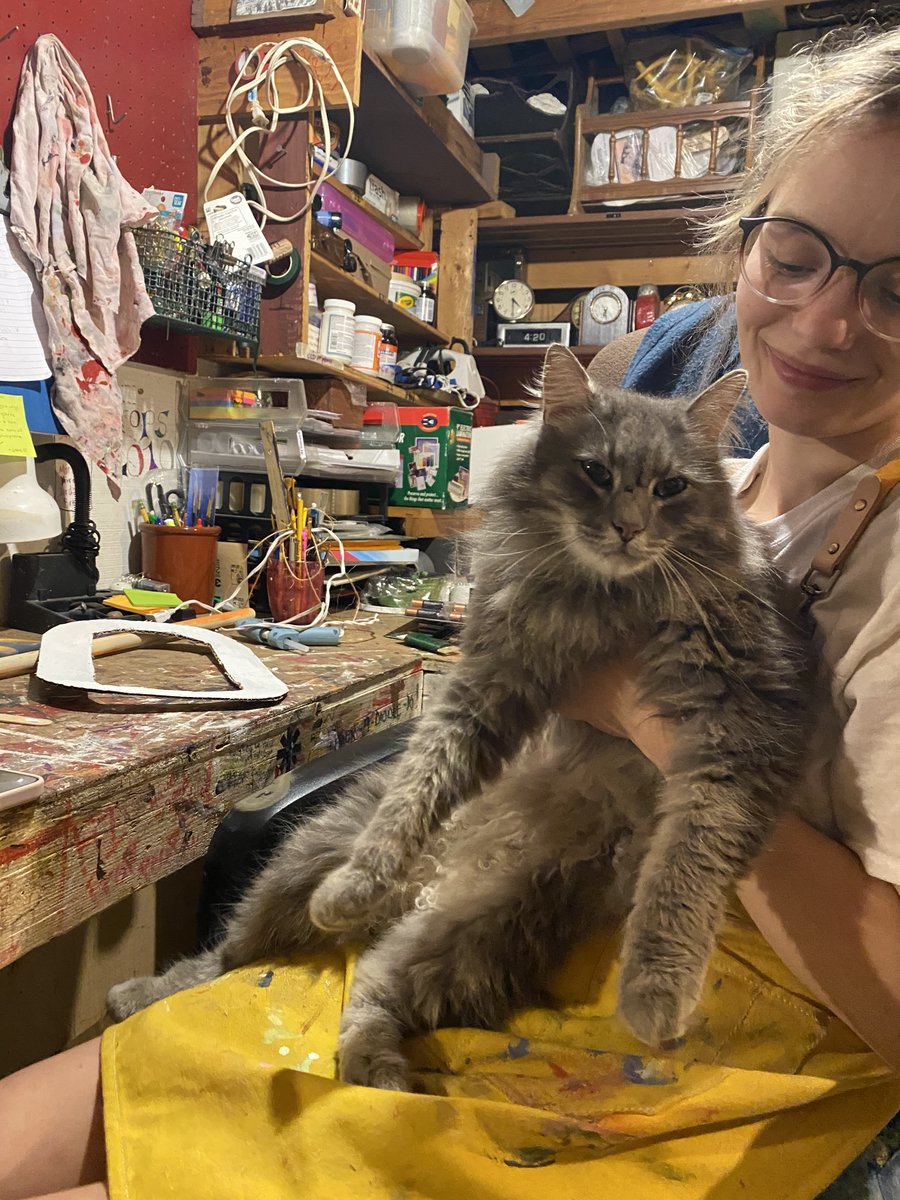 BVT1967's tweet photo. This little cutie (Willow) stopped by to make sure we were staying on task during our night shift. 😽 https://t.co/eC181oCvN3