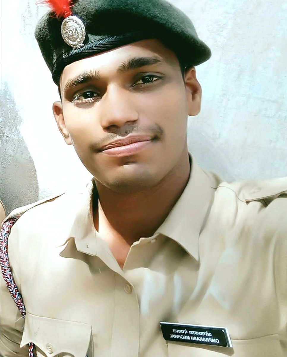 OmprakashSogan's tweet photo. #ncctrainingapp2 #कैडेट #2rajbataliyan #armylover #unity https://t.co/m6ietsSXpv