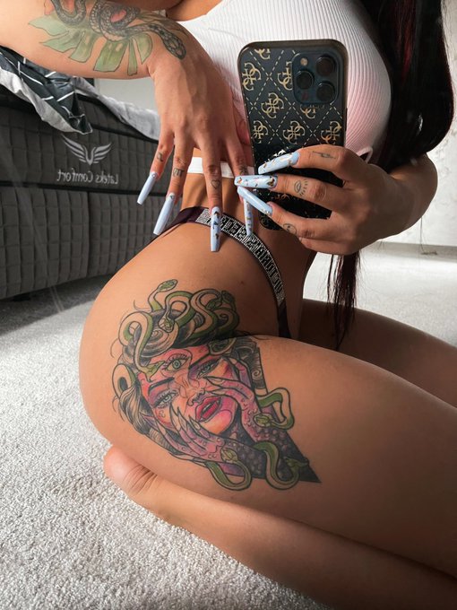 👀👀 https://t.co/AvJw9HAnc2