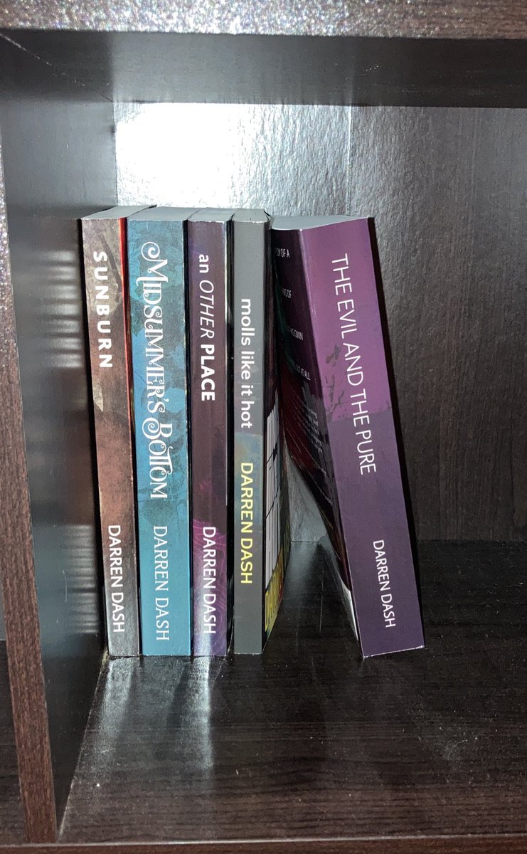 witchysshame's tweet photo. i finally have the full @DarrenDash collection [unless more get released ;) ] https://t.co/FZ1WO8bEGz