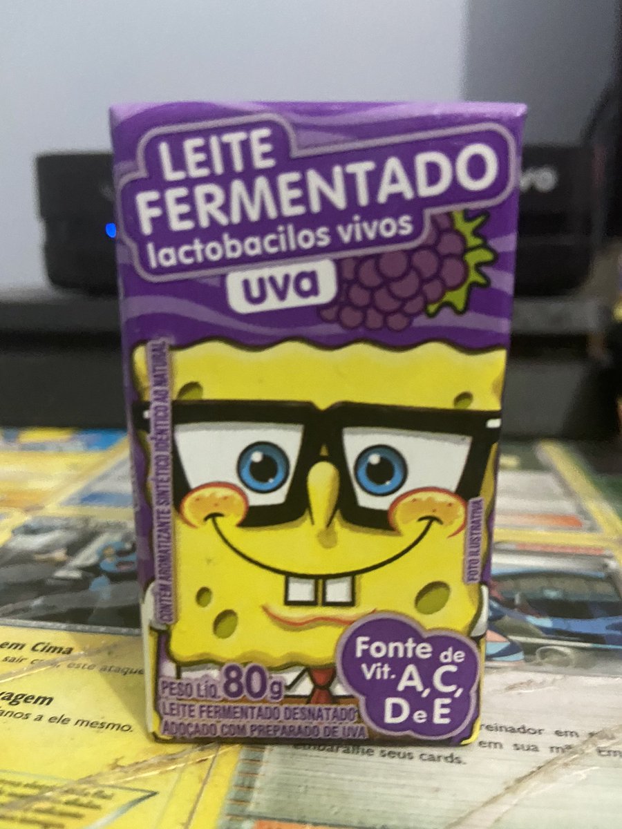 pixelaffction's tweet photo. monildas olha esse lacre que minha mãe comprou, vou me acabar dms https://t.co/b8uvh98aEK