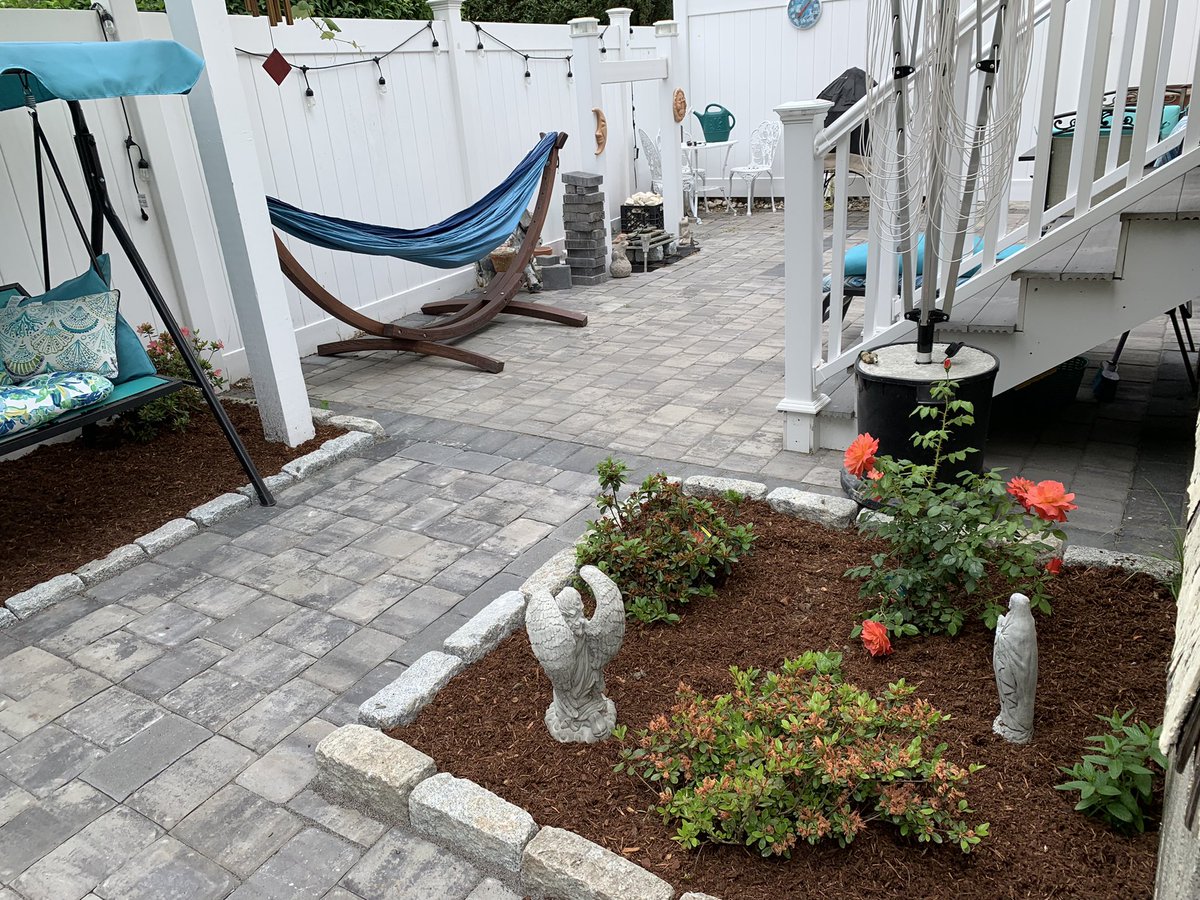 TonyLandscape's tweet image. Back yard patio and Fountain ⛲️