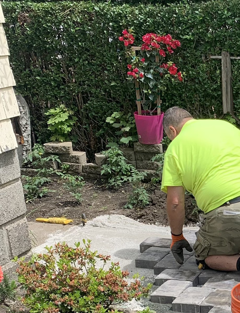 TonyLandscape's tweet image. Back yard patio and Fountain ⛲️