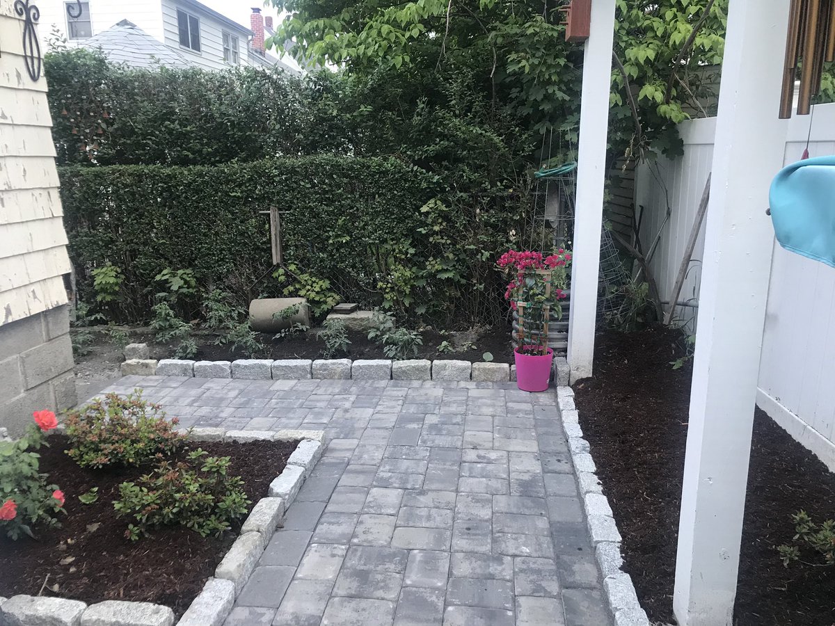 TonyLandscape's tweet image. Back yard patio and Fountain ⛲️