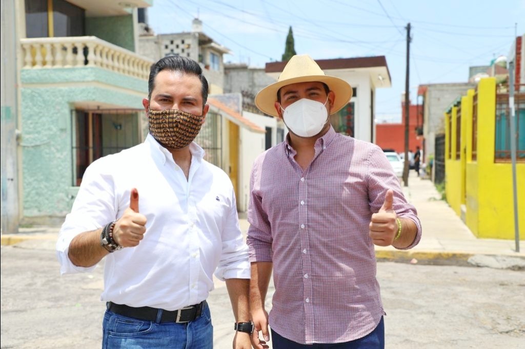 Adrian_MAlonso's tweet photo. Un gusto acompañarte amigo @alejandroENCISO, estamos contigo por tu capacidad y liderazgo. Vamos con toda la #ActitudPorHidalgo https://t.co/z0Csjh1WS1