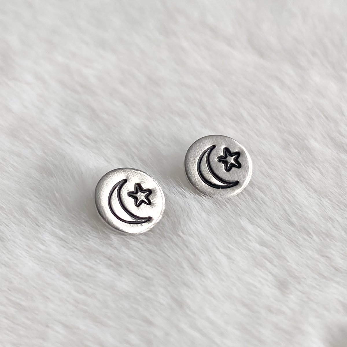 PPerceptions's tweet photo. #RT @monalaina: Crescent Moon and Star Stud Earrings, Moon and Star Earrings, Celestial Stud Earrings, Celestial Jewelry, Hypoallergenic Studs, S223 https://t.co/WlHCQybykI #Earrings #Jewelry #Handmade #SmallBusiness #GiftforHer #EtsyShop #CrescentMoonS… https://t.co/DVySRRcDAG