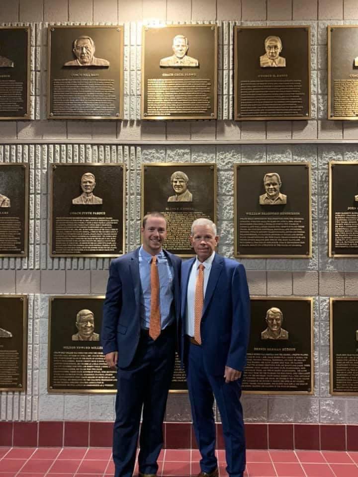 coachpflowe's tweet photo. Congratulations to my dad @Coach_Flowe for being inducted into the GACA Hall of Fame. You’re my role model and the reason I coach. I strive to be like you each and every day. #1997 #2000 #2001 #2002 #HailParkview #its945andweare1and0 https://t.co/t3vHaSAhmy