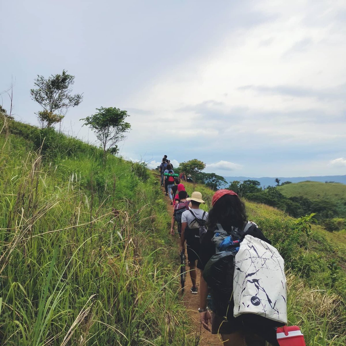 breyadvento's tweet photo. unang tagumpay
AC mag-ingay
@Nyemiiiiii @micoadrias @johncrisserrano @rjamjavi @kcdlion
Maraming salamat mga kaps!
Para sa mas marami pang ganap na buo na tayo. 5/6
Solid, inter-b sa campsite🏕.
#AhonCore 5/6
#Mt.Romelo
#ChasingWaterFalls
#payapa https://t.co/D1hWw8snqc