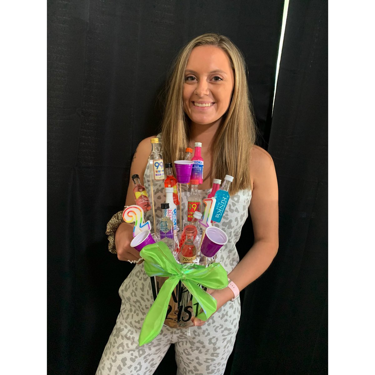 CaseyDragoo's tweet photo. Just documenting that I finally turned 21 on Friday🥳🍻🍾 https://t.co/NVECnQDwC2