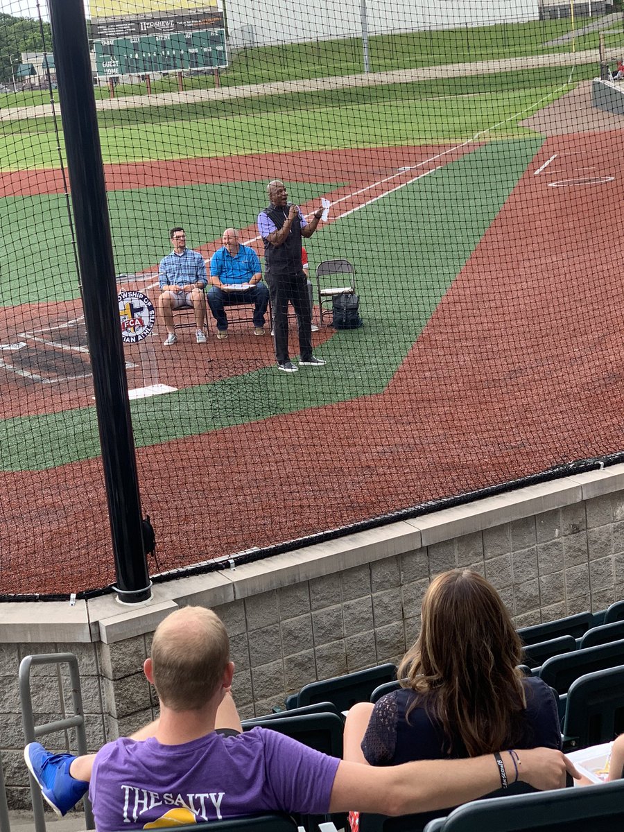 Can’t thank FCA and Darryl Strawberry enough for today’s event!
“Greatness is not on the ball field it is in Jesus” -Darryl Strawberry @fcaimpactplay @JoplinOutlaws