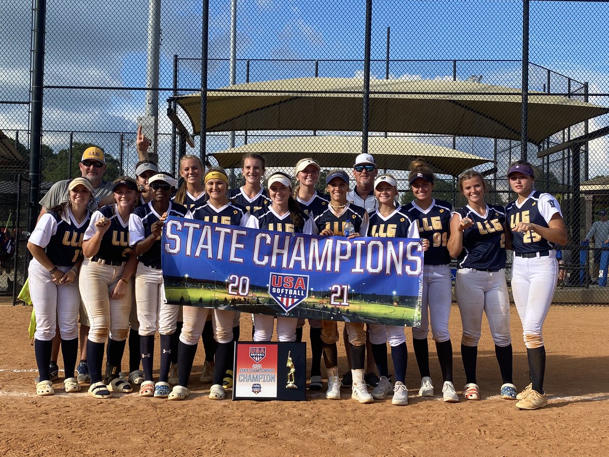 Gracie_Decuir's tweet photo. Had a great weekend with my girls!!⚡️💙@LLG_Pedy @PRESBYSB 
 @silver_jersey @GracynHyatt @BlairDarby_ @Maddi_Wood_22 @kaitlynt617 https://t.co/oI1lHjVoOl