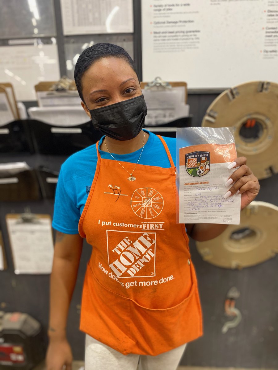 Lets see those homers! Giving out some well deserved recognition Saturday night. Thank you Derinda and Ty for all you do everyday. #1244pride <a href="/KingHcat/">Tim Kingston</a> <a href="/mjd159_mike/">Mdenison</a> <a href="/1team1244/">Rob</a>