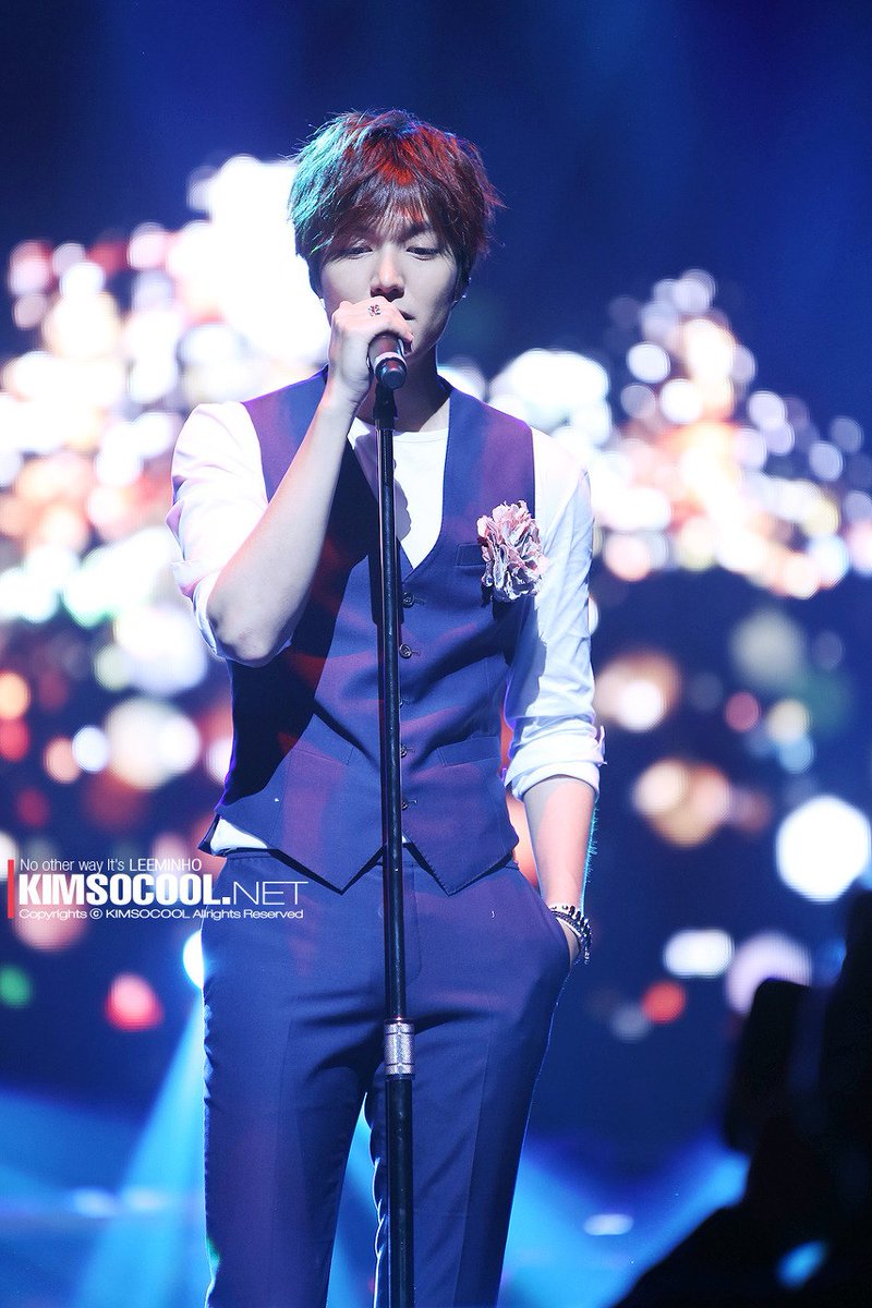 cksl1105's tweet photo. 🄼🄸🄽🄾🄳🄰🅈 🄸🅂 🄶🄾🄾🄳🄳🄰🅈 
2013.05.25
생미노 처음 본 날
미노 만나러 가는 길 
설레임 가득이었지 

너와 나 그리고 우리💕

조심히 가세요
보고 싶을 거에요
사랑해요
너의 목소리에 울컥했었는데...
보고 싶다 이민호 

#미노데이이즈굿데이 
#MinodayisGoodday
#이민호생일축하해 https://t.co/lnfHGpiYew