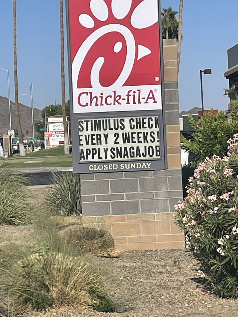 realdocv's tweet photo. Hey. @ChickfilA is this an official company statement? Is it your policy to mock those who have financial hardship in a pandemic? #chickfilhate #COVID19 #PRIDE #TransRightsAreHumanRights #loveislove https://t.co/dHCtIlrZRl
