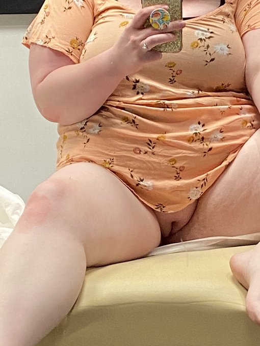 Freshly waxed, ready for Vegas! #bbw #pussy #talent #shoot https://t.co/0WxOi0YVRw<a href="/tag/bbw"class="tags">#bbw</a><a href="/tag/pussy"class="tags">#pussy</a><a href="/tag/talent"class="tags">#talent</a><a href="/tag/shoot"class="tags"><span>#shoot</span></a>