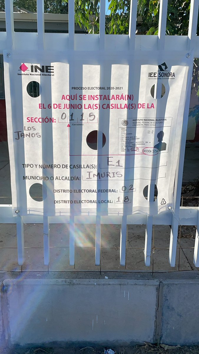 theocrisantes's tweet photo. Faltan más de 400 boletas para gobernador, diputado local y presidente municipal en la casilla de los Janos sección 0115 @INEMexico qué pasa necesitamos votar!!! https://t.co/GO6aLbmi1R