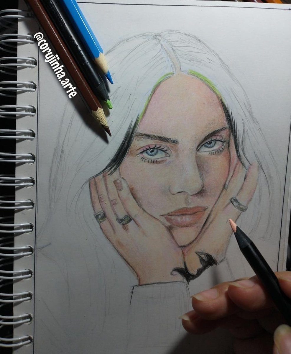 ArteCorujinha's tweet photo. @billieeilish
 .
ajuda a compartilhar ❤️
Venho mostrar a vcs pra embarcar nessa jornada desenhando a Billie Espero que gostem ^^
.
Tags : #billieeilish #realist #realista #realismo #drawing #andament  #progress #arte #avolution  #Zeichnung #dessin #copic #maped #fabercastell https://t.co/xgnsfZ6FPv