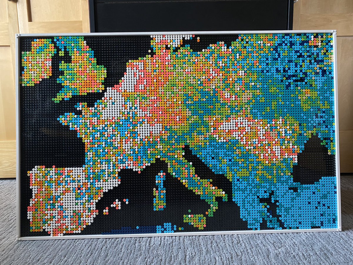 dboze's tweet photo. Used the @LEGO_Group World Map set to create a map of @Speedtest results in (parts of) Europe. Designed with @qgis and @Mapbox. Style inspired by @tjukanov’s. https://t.co/Ww6kG9WrX3