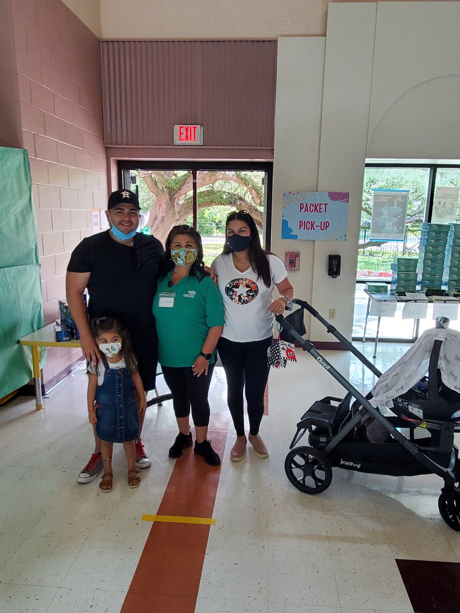Maggie61313412's tweet photo. #LANTRIP Prek/Kinder Enrollment, Welcome to Lantrip! 😊 https://t.co/uQ3dBrPtZB