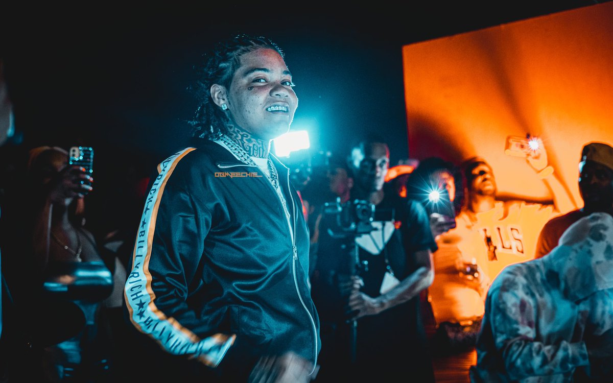 PapiiMeech's tweet photo. Shot some flicks of @YoungMAMusic . New Camera Who Dis 🔥‼️ MORE PICTURES ON INSTAGRAM: FMIG: @OBMeechie_ #Retweet #Like #photographer https://t.co/2eMkg1oHSk