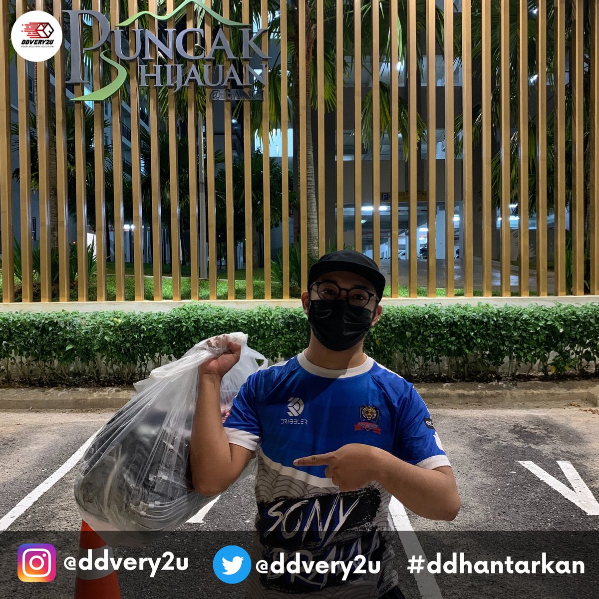 ddvery2u's tweet photo. Thank you kerana menjadi regular customer kami! Korang yg mencari runner nak hantarkan barang blh roger kami 😘

#ddhantarkan https://t.co/QqMcKYCZeF