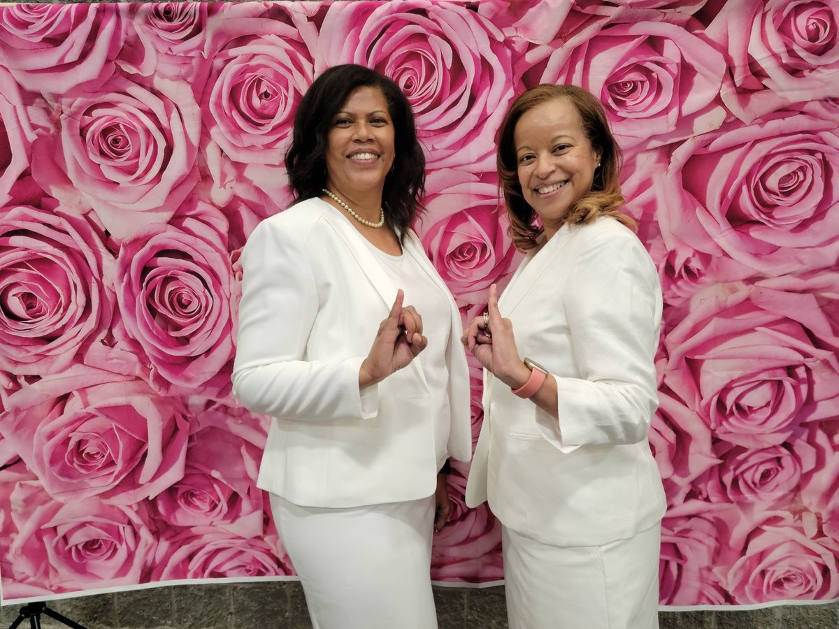 LadyDWardlaw's tweet image. Just thought you needed to know how fabulous it is to be an AKA! #Spring21  #AKA1908