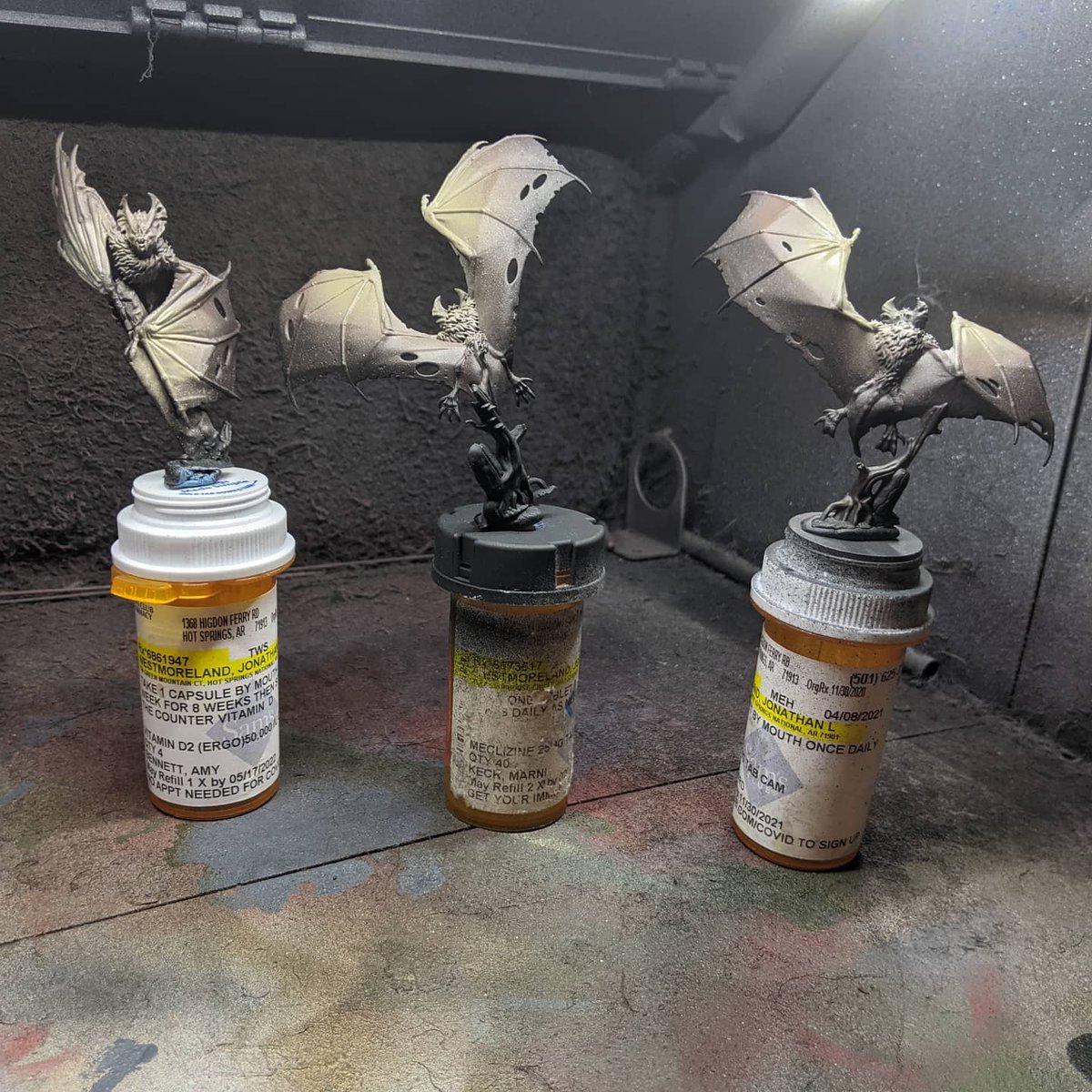 Eldritchseer's tweet photo. #HobbyStreak Day 518/519

#direwolves on 518, #fellbats on 519 https://t.co/culJJtx9le