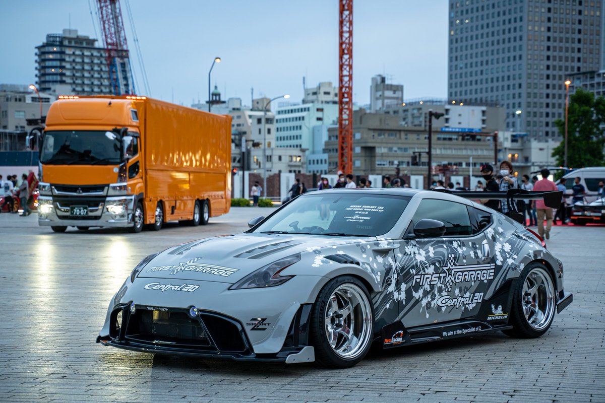 y_maleone's tweet photo. #NSRYOKOHAMAAUTOSHOW2021
＃firstgarage #firstracing
#fairladyz ＃370z https://t.co/AeTGK6CbJ4