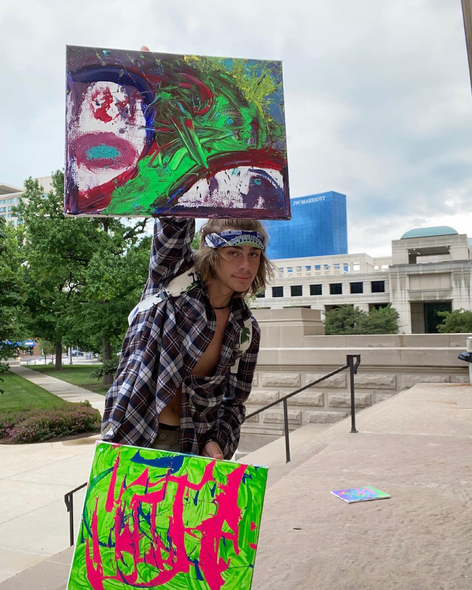 rushedantics tweet media